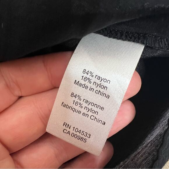 Nanette Lepore embroidered keyhole embellished beaded top Sz 0 - Picture 4 of 6